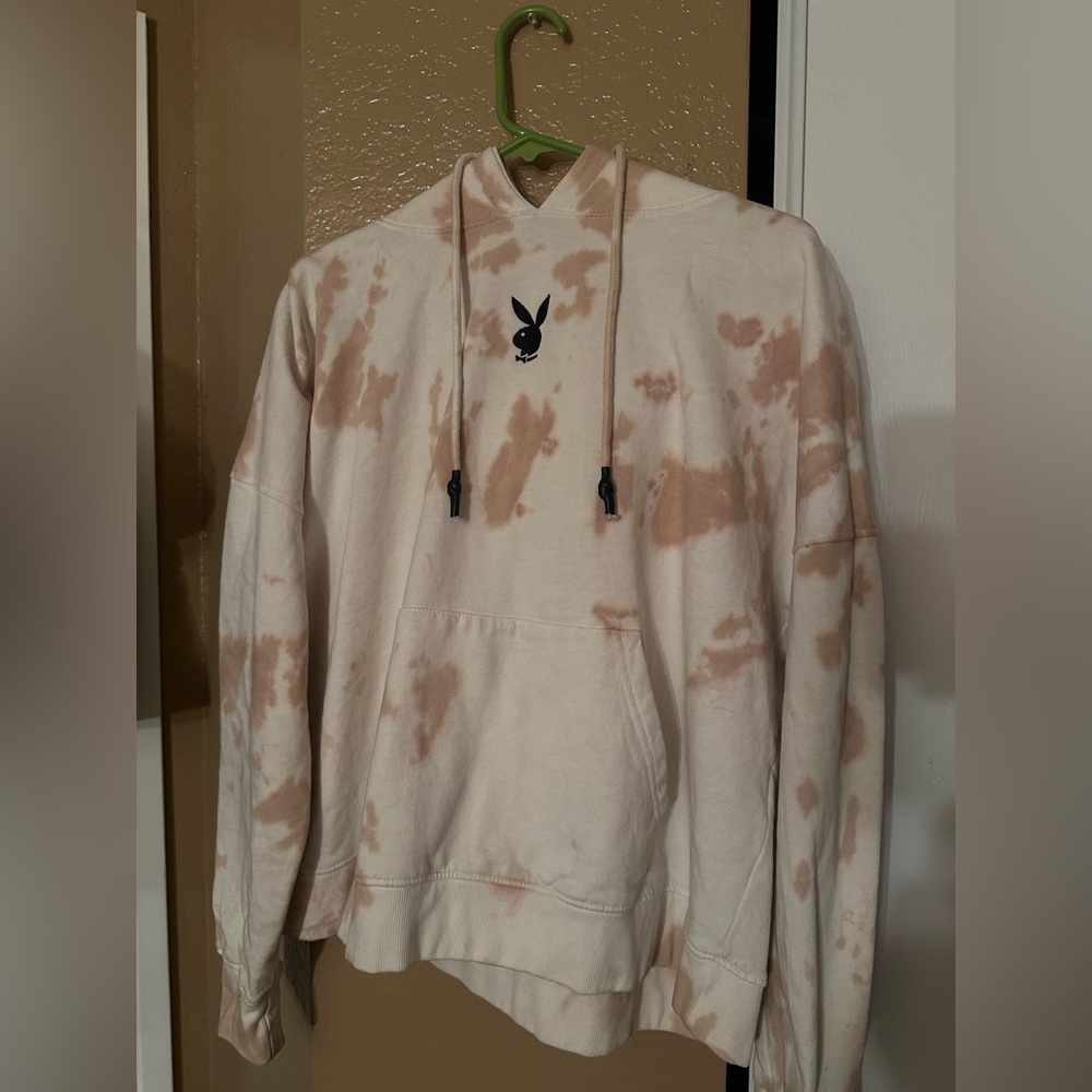 PLAYBOY X MISSGUIDED women’s tan and crème colored hoodie